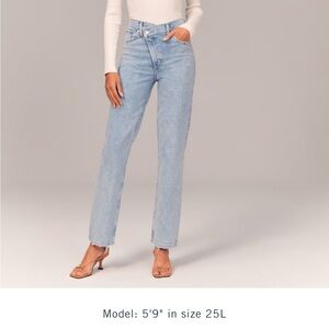 Abercrombie The 90s Straight Ultra High Rise Curve Love Cross Over Waist Jeans